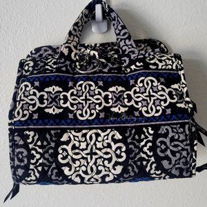 Vera Bradley hanging travel organizer, celtic knot